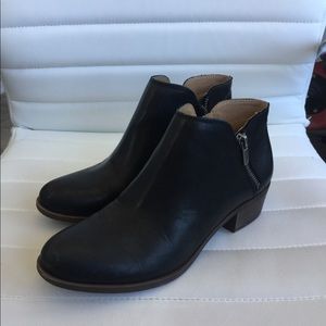 Lucky Ankle Boots